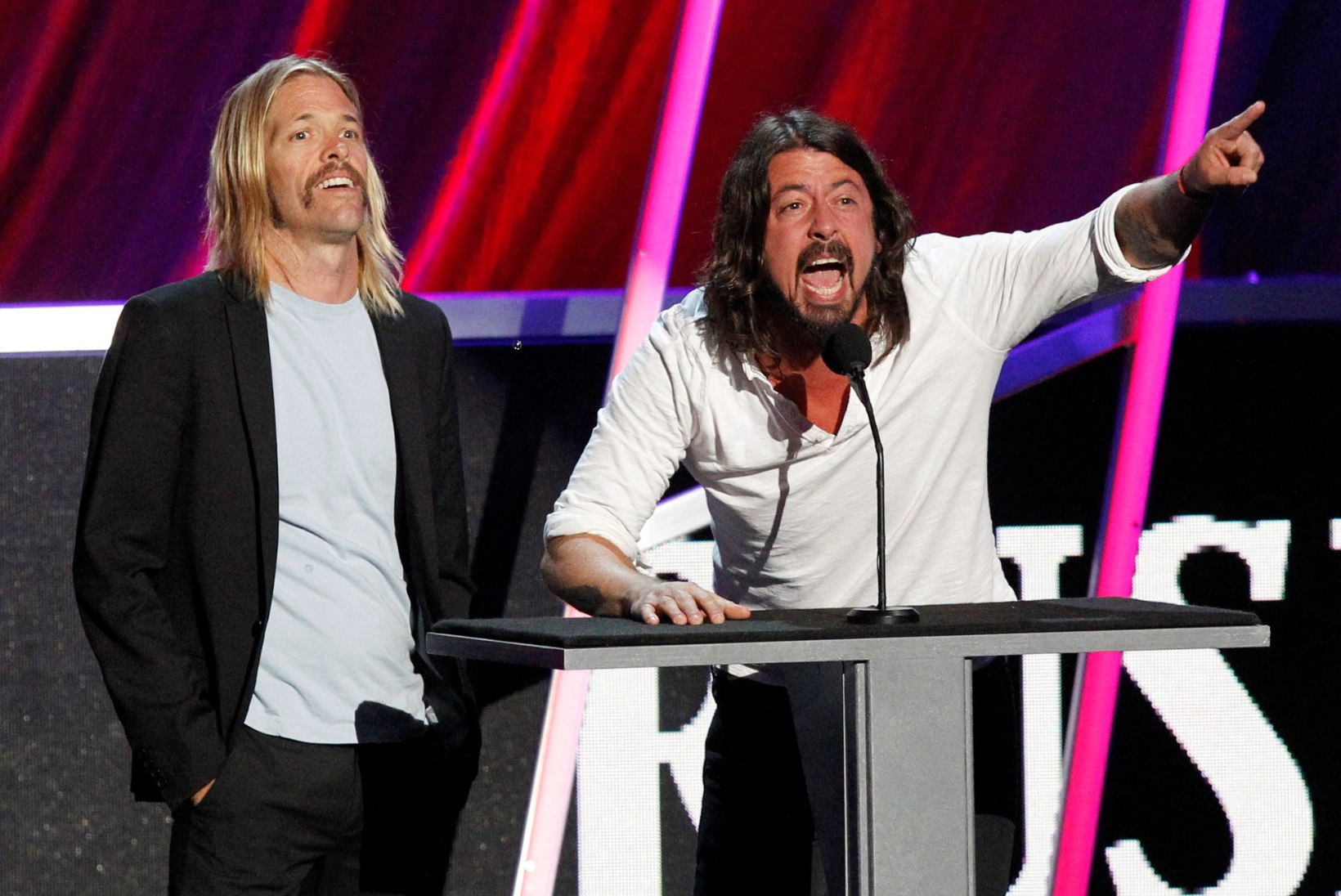 ŠOKK: Foo Fightersi trummari tappis ilmselt uimasti- ja ravimikokteil