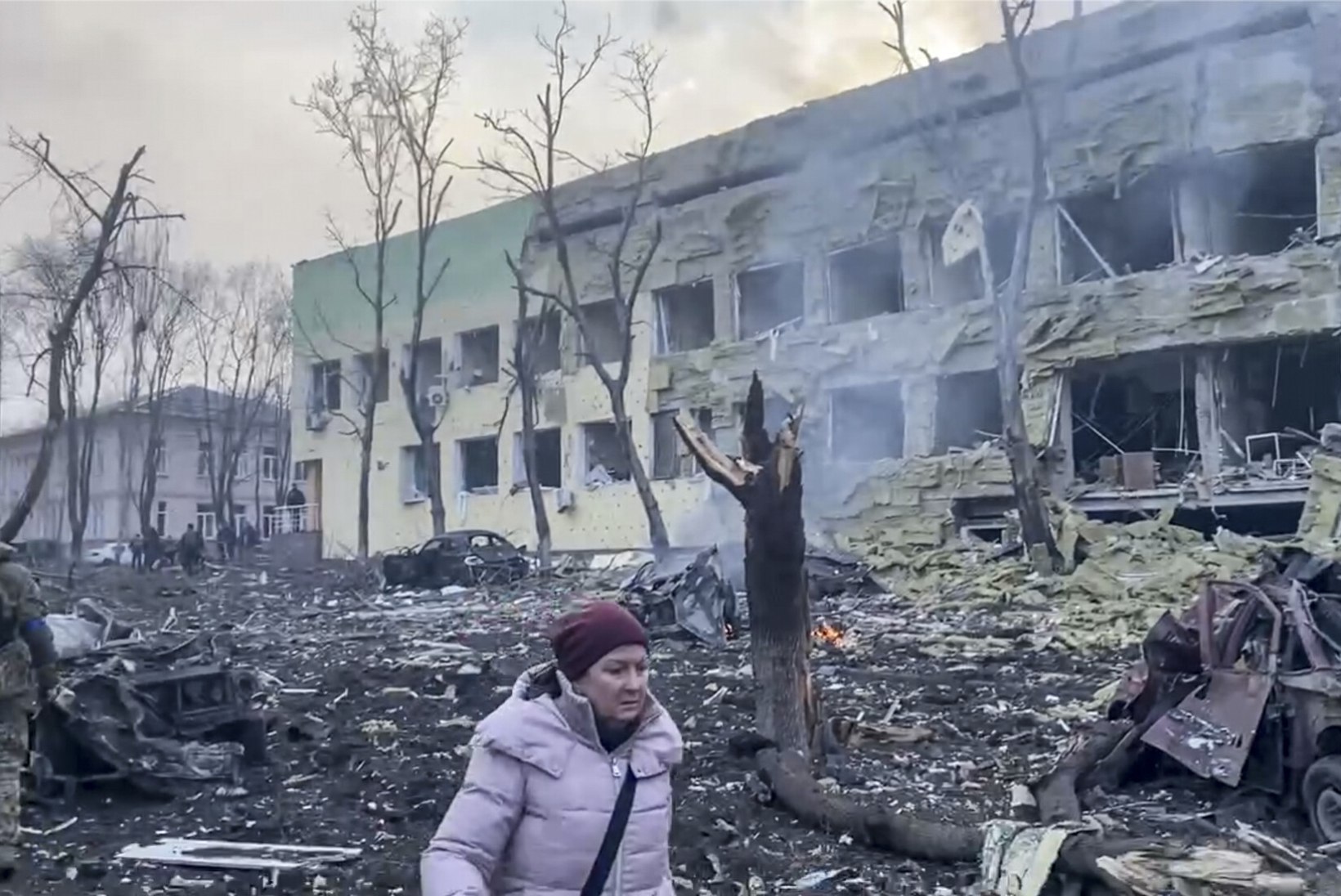 BLOGI | Mariupolis pommitati lastehaiglat, viga sai vähemalt 17 inimest, sealhulgas ka sünnitavad naised