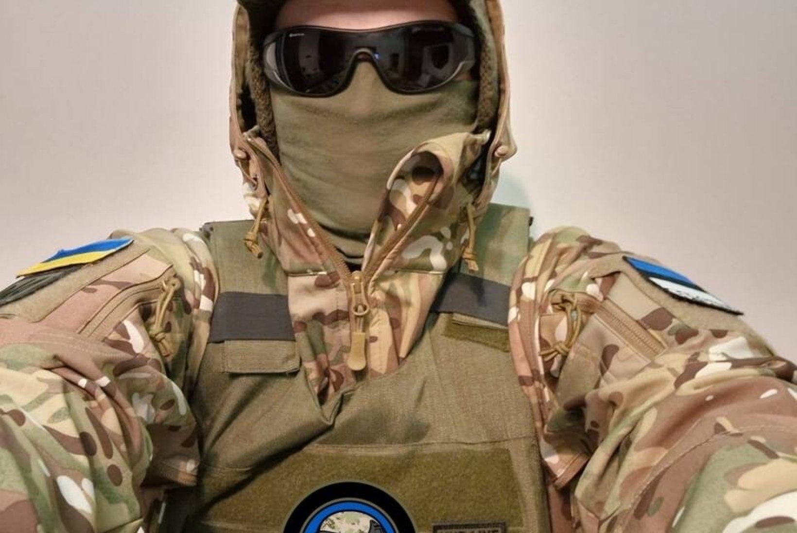 Kes on maski taha peituv Ukraina armee parem käsi Harri_EST? „Aitame kaitsevarustuse eesrindele saatmisega sadu, võib-olla isegi tuhandeid võitlejaid.“
