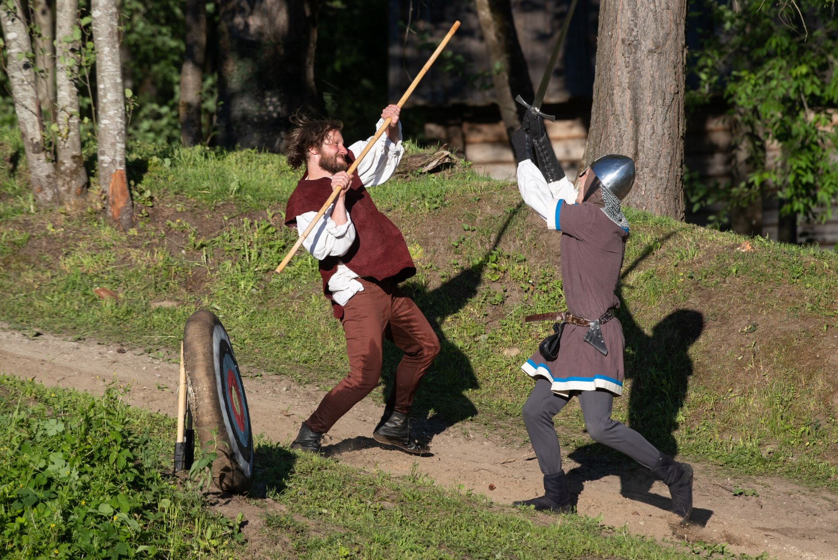 GALERII | „Robin Hood“ Lammasmäel: seksikalt krõbisevad hääled ja uljalt tärisevad mõõgad