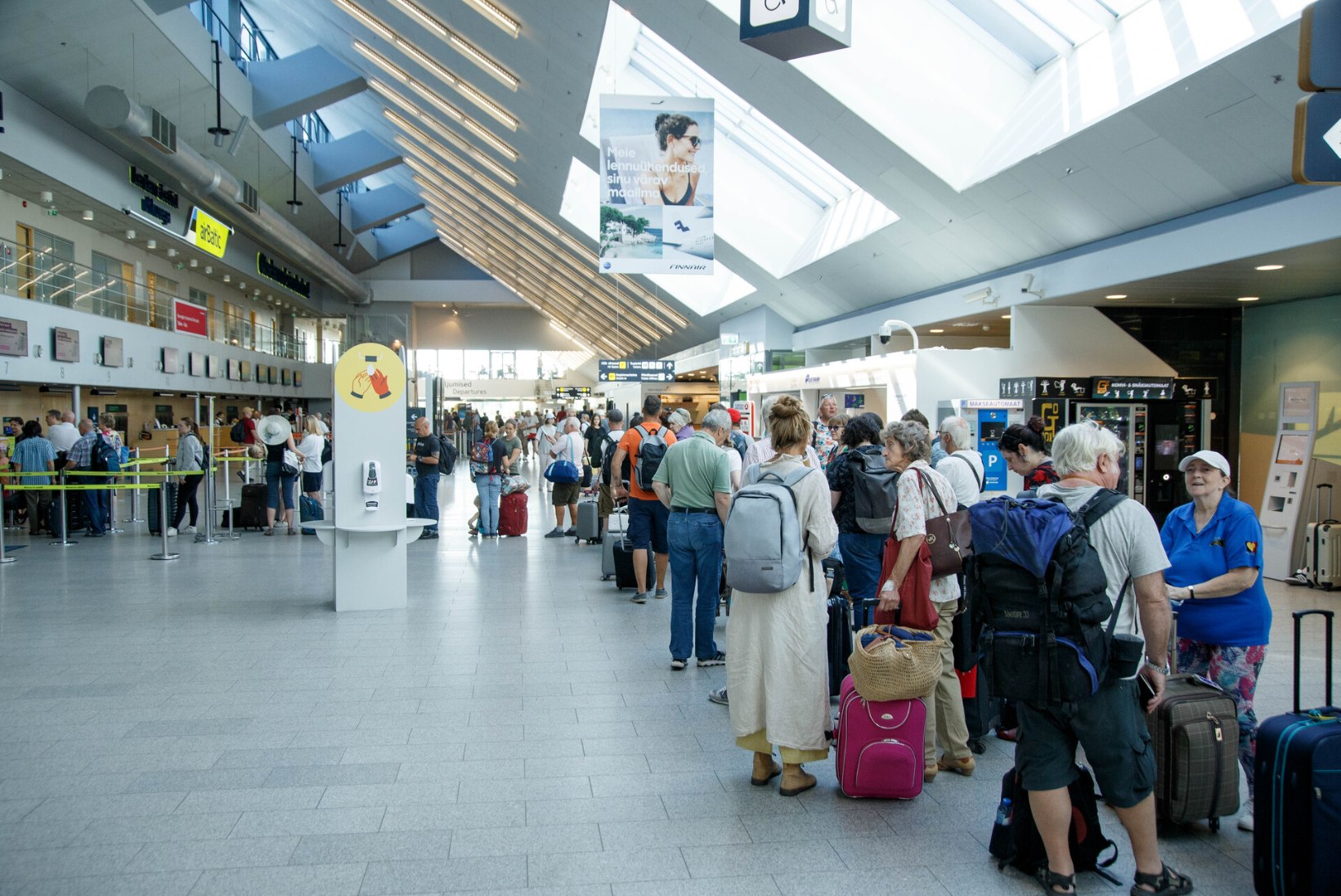 Kaootiline olukord Euroopa lennujaamades jätkub: kuidas päästa oma puhkus ja reisirahad?