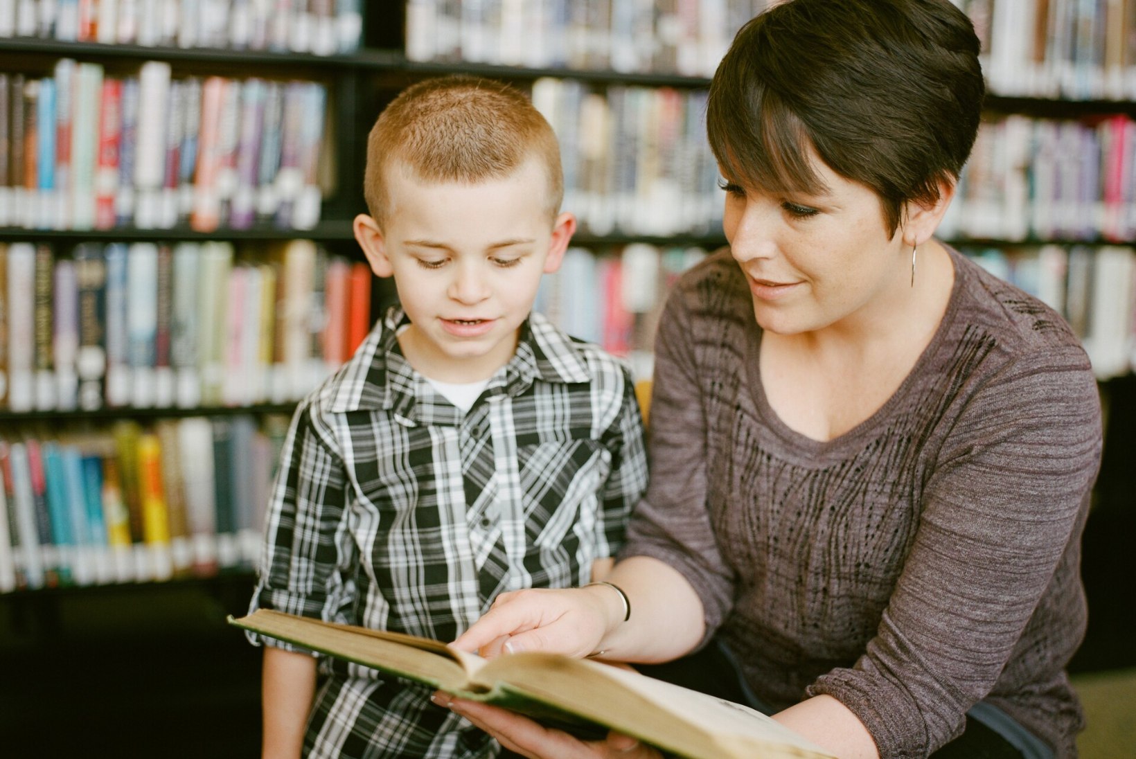 VIIVISEST PRIIKS: laps saab raamatuvõla tasuda lugemisega