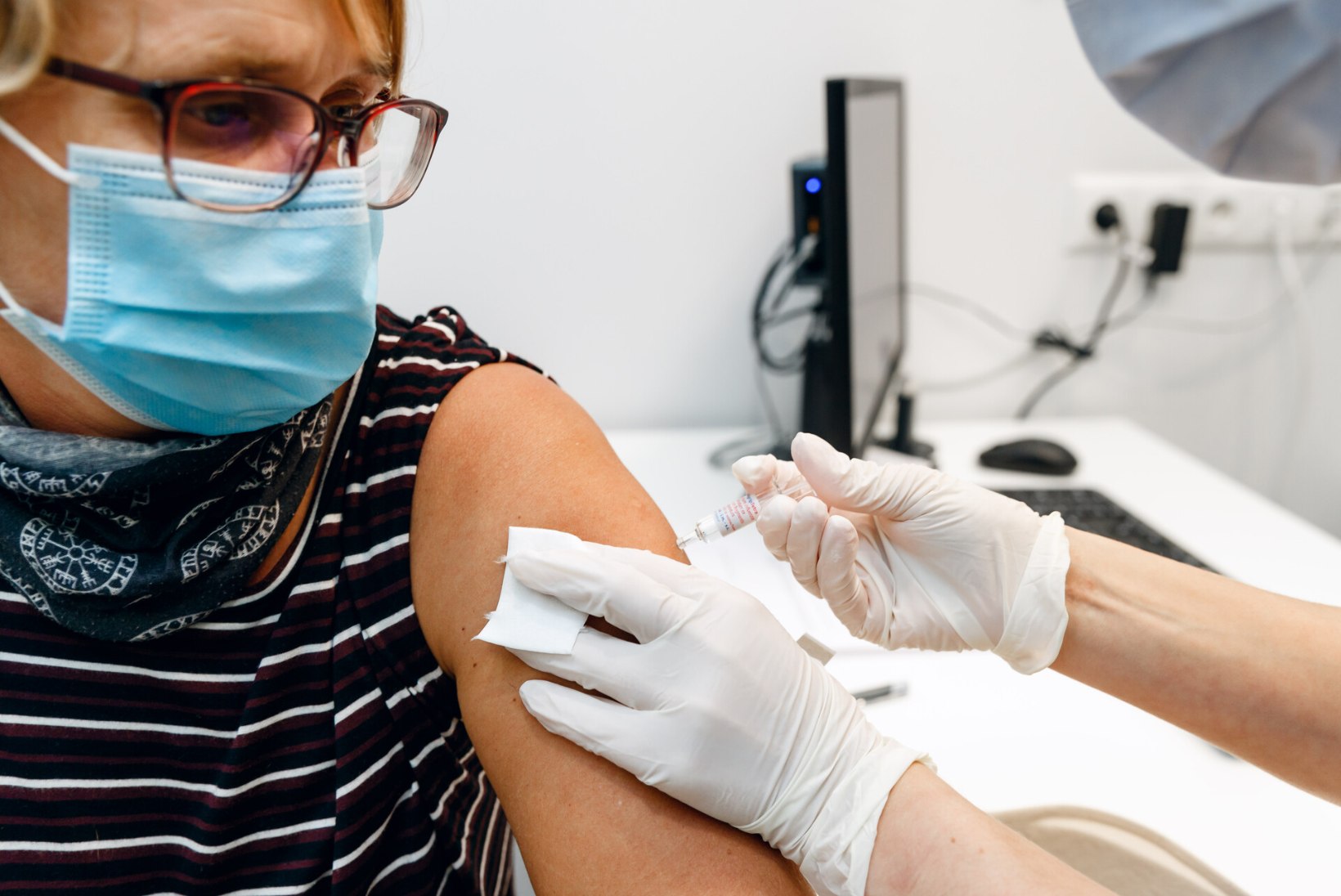 Gripi riskirühma kuulvad inimesed saavad sügisel tasuta vaktsineerida