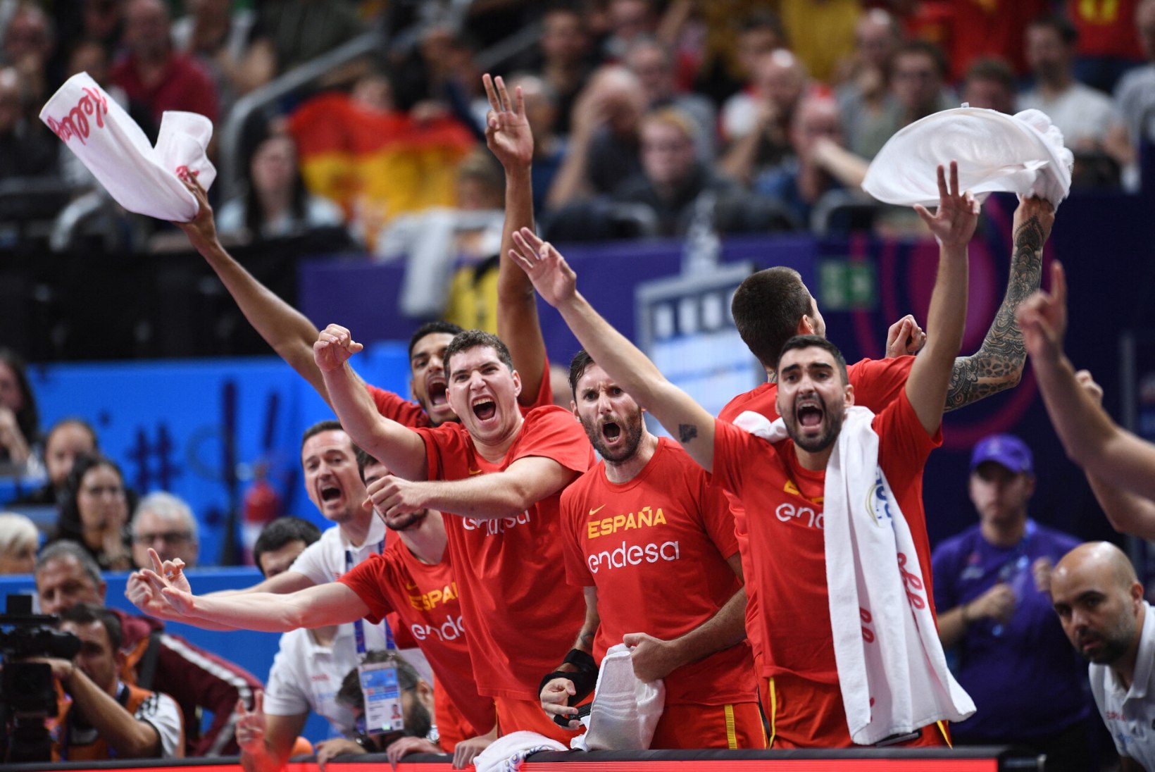 EBAREAALNE TASE! Kõik Hispaania korvpallikoondised on jõudnud tänavu tiitlivõistluste finaali