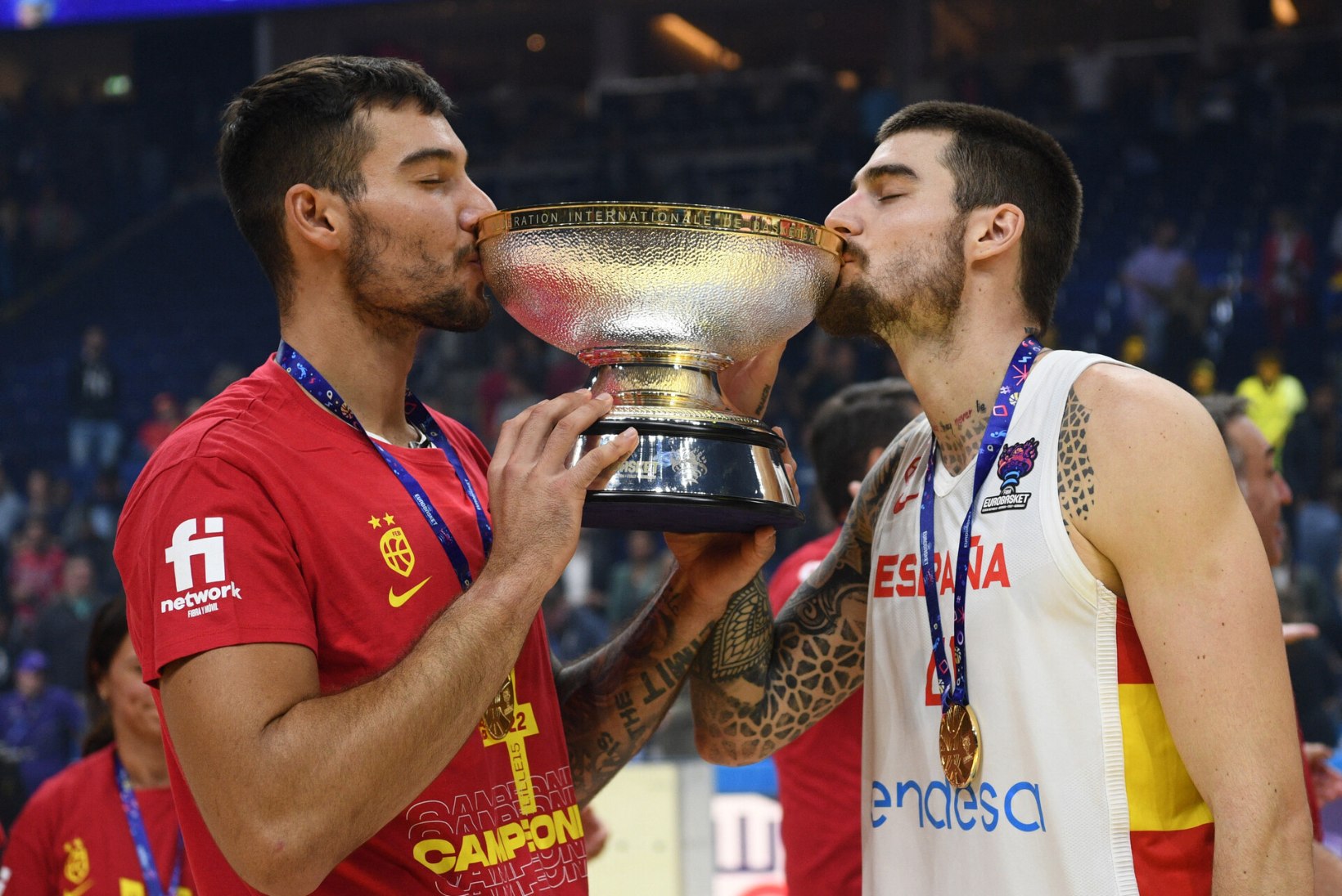 EMi ÕNNESTUJAD JA HÄVIJAD: hunnitu Hispaania, kindel Kitsing, põrunud FIBA ja superstaarid