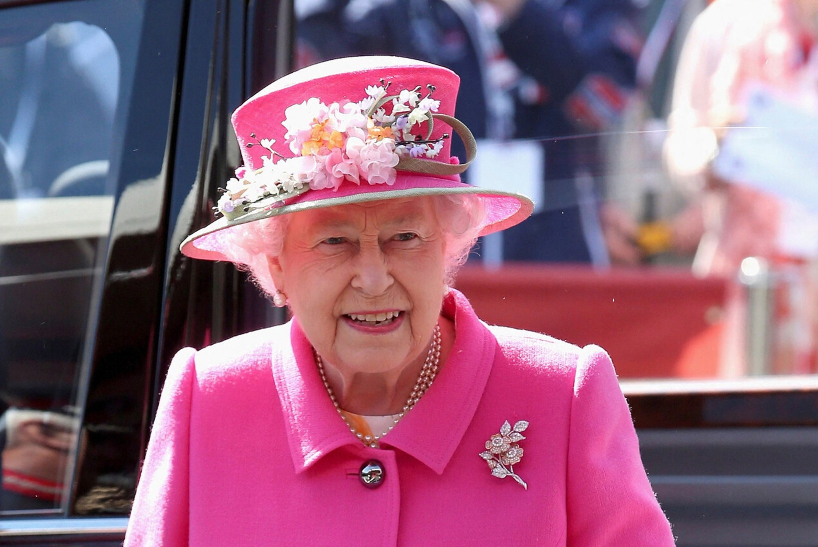 FOTO | Avaldati esimene pilt kuninganna Elizabeth II hauast