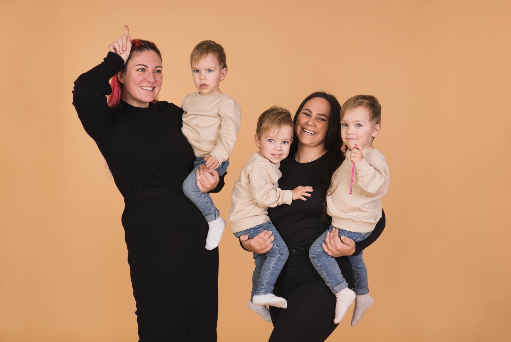 „BEEBIPALAVIK“ | Üksi kolmikuid kasvatav Sigrid Holmsen: laste isa läks meie juurest ära kaks päeva pärast poiste sündi