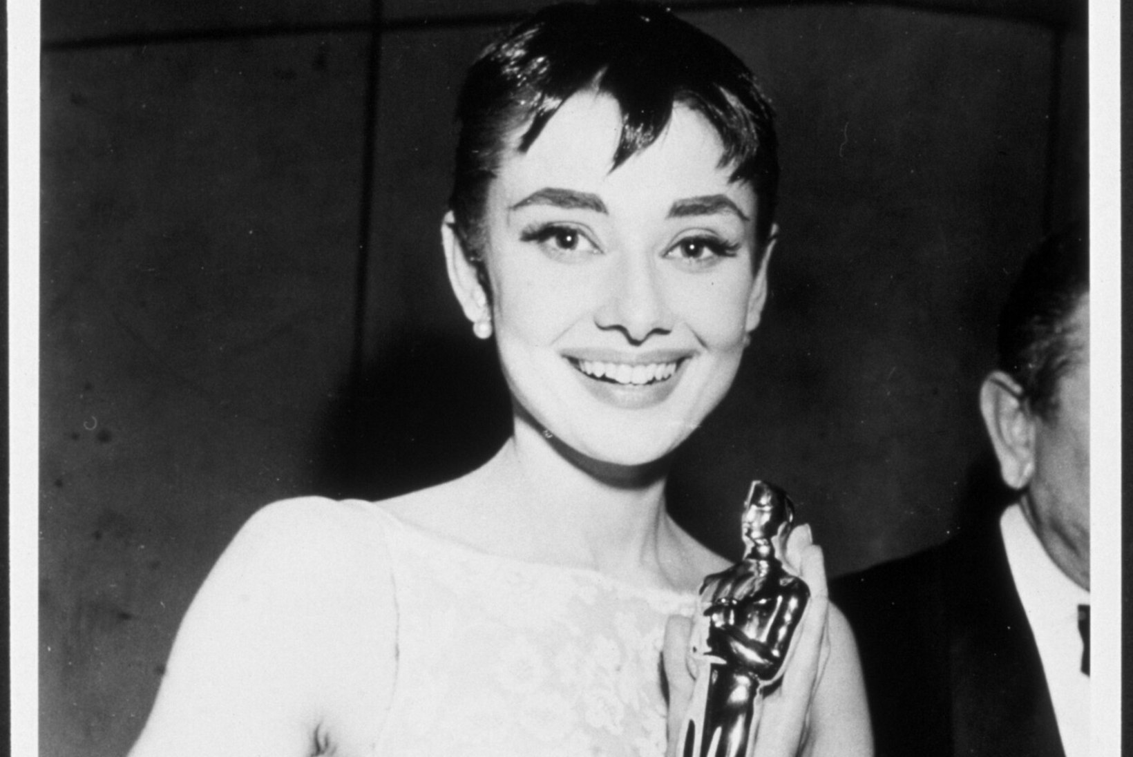 Audrey Hepburni särav naeratus varjas sügavaid hingehaavu
