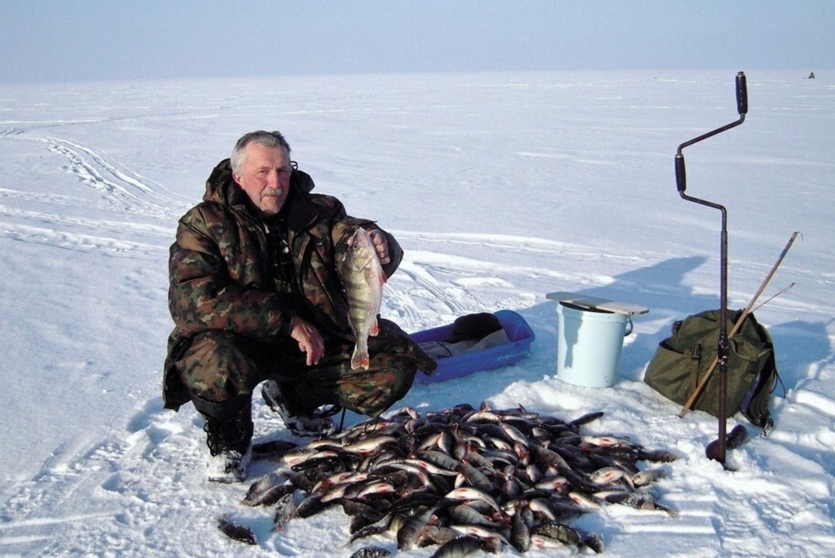 Veterankalamees Katenevi päevikud: 2000. aastal suunasid Emajõe vähesed latikad kätte võtma spinningu
