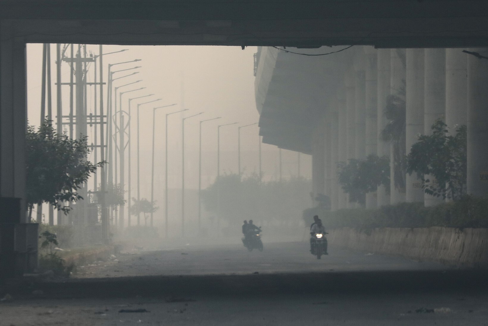 India pealinn plaanib õhku pesta