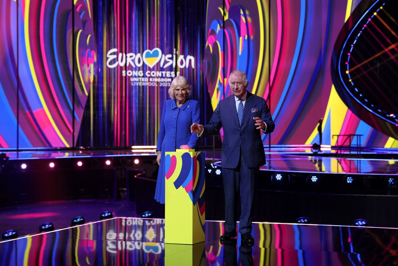 VIDEO | Charles ja Camilla avasid Liverpoolis Eurovisioni lava