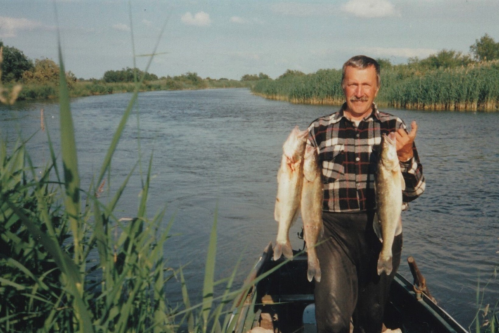 Viktor Katenevi päevikud: 1997. aasta kinkis võimsad ahvenasaagid Pärnu lahelt