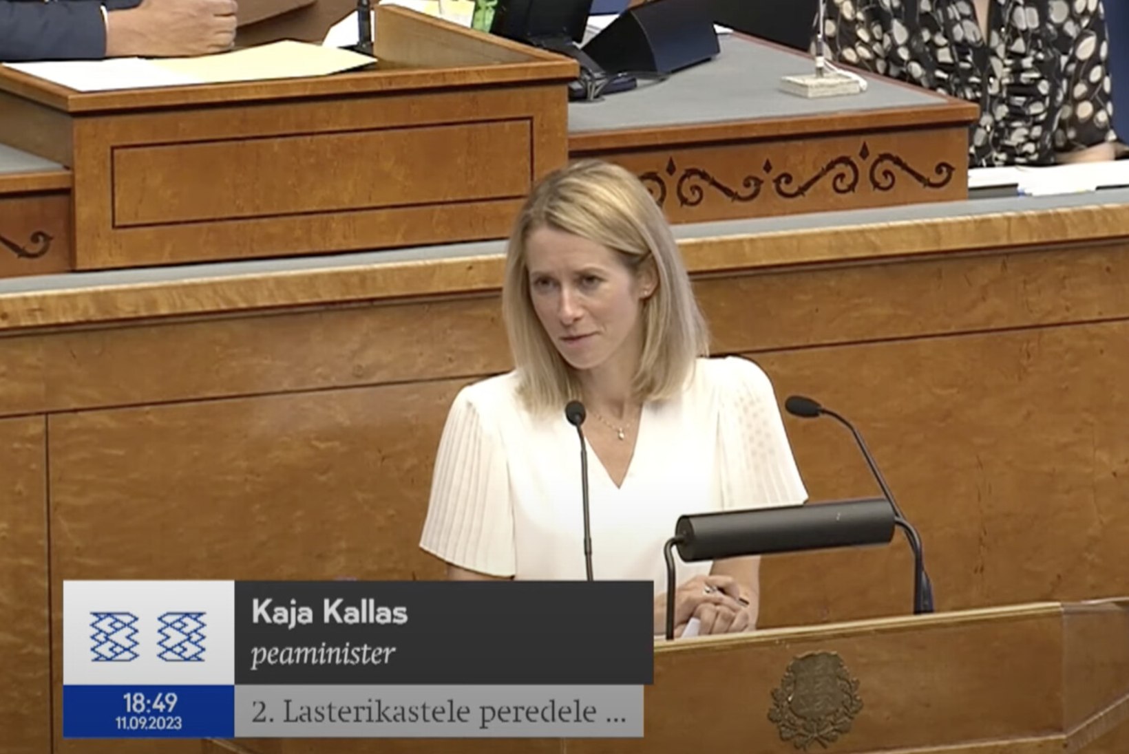 SOLVANGUTE SADU! Riigikogulased panevad Kaja Kallasele jõhkralt puid alla: valetamine! Vereraha mittetunnistamine! Moraalne läbikukkumine!