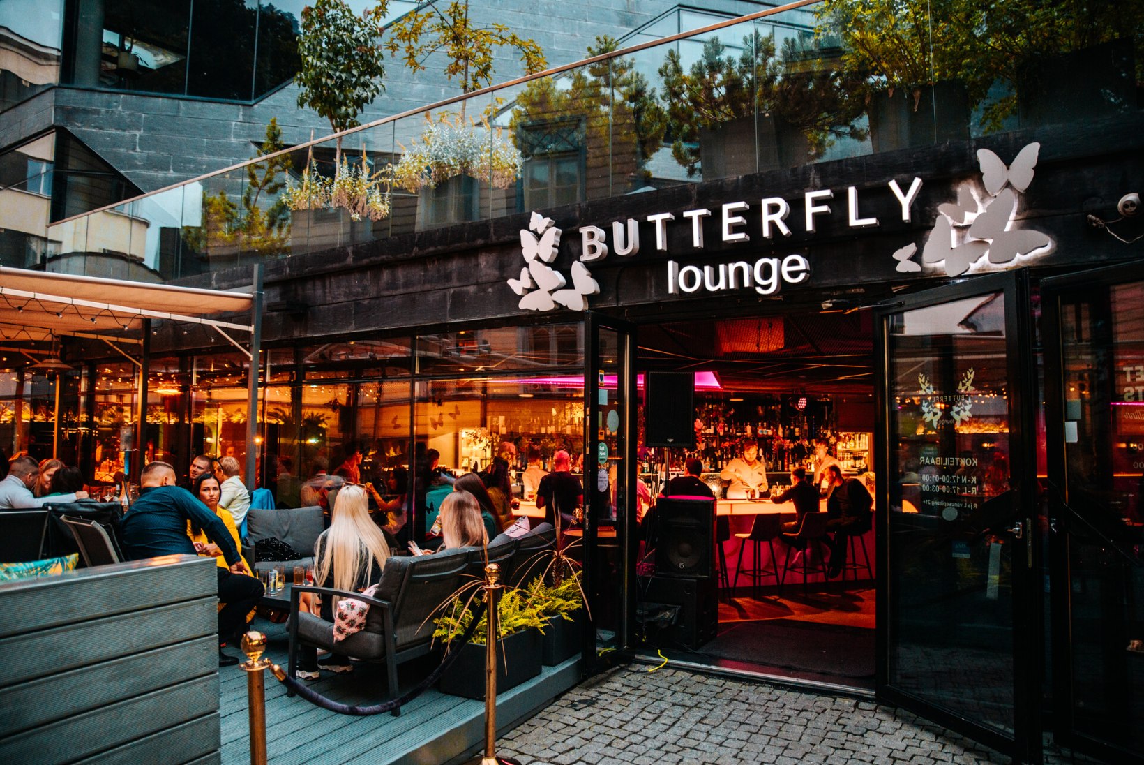 Butterfly Lounge'is saab maitsetest liblikad kõhtu!