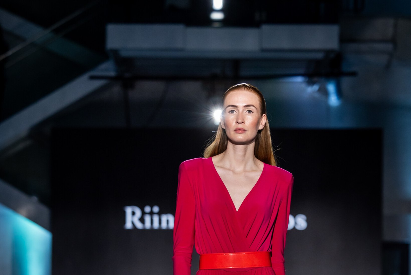 MOEGALERII | Kevadine Tallinn Fashion Week sai ilusa alguse Embassy of Fashioni moevaatemänguga