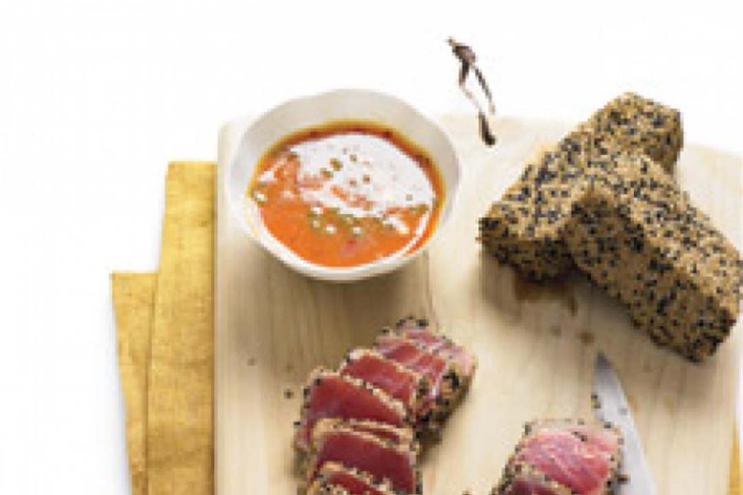Sesame Seared Tuna with Ginger-Carrot Dipping Sauce