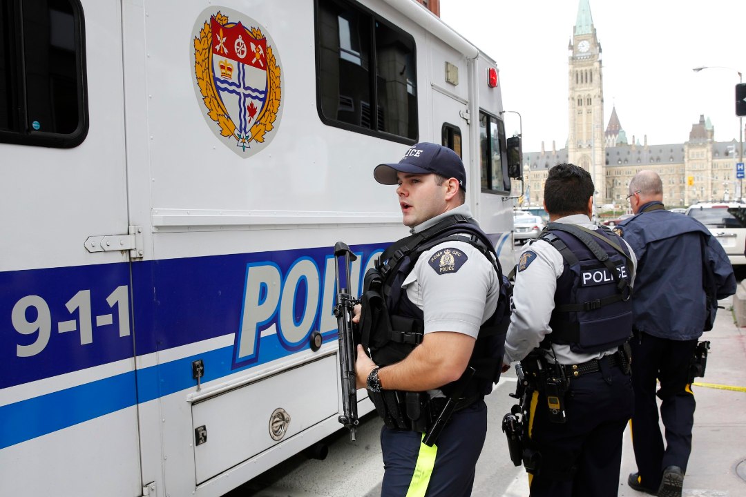 Kanada politsei laskis maha terrorismis kahtlustatava Aaron Driveri