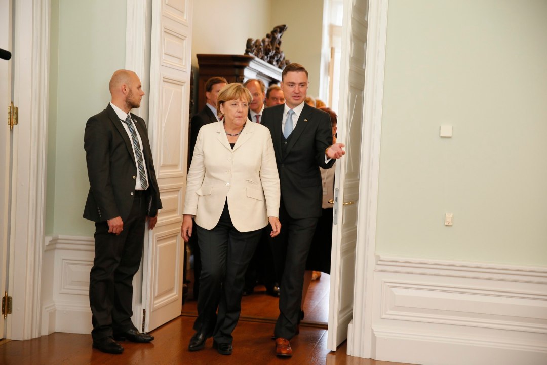 Merkeli visiit – nagu heitlik suveilm
