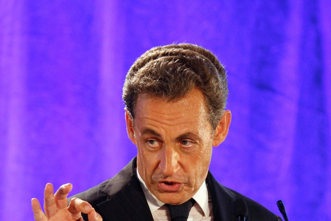 Nicolas Sarkozy keelaks burkiinid kogu riigis