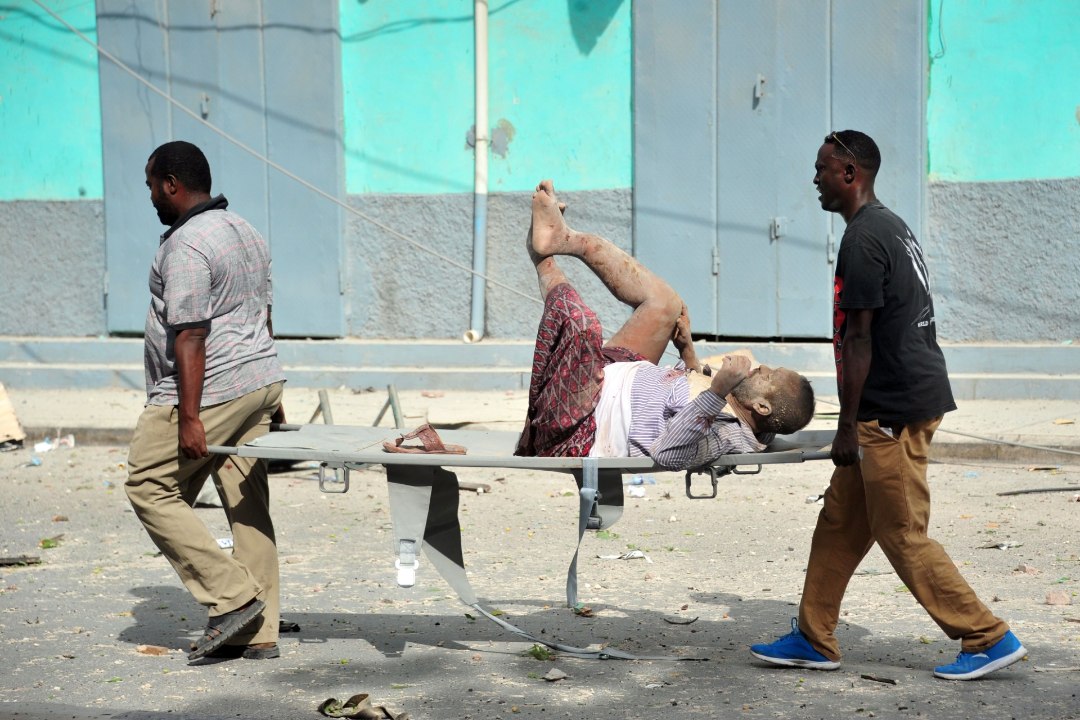 FOTOD | Somaalia hotellis toimus plahvatus, hukkus vähemalt 10 inimest