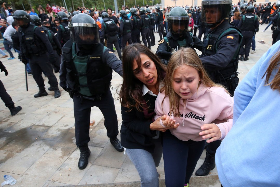 Trotslikud katalaanid: okupatsioonisõdurid kasigu siit välja!