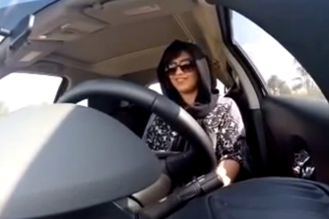 Autot juhtinud Saudi naisaktivist arreteeriti taas