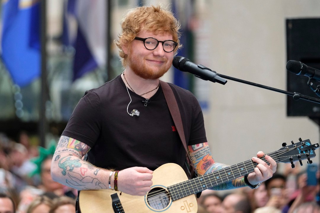 OH ÕUDU! Ed Sheeran kustutas "Troonide mängu" fännide kriitika tõttu oma Twitteri konto