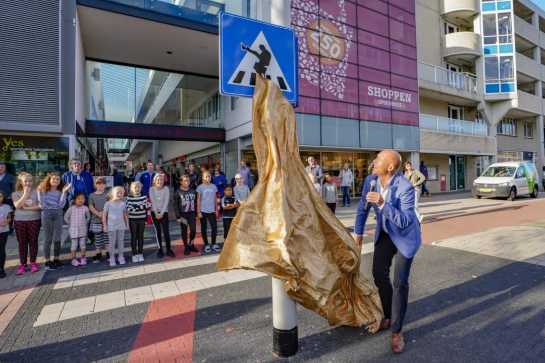 VIDEO | Hollandi linnakese valitsus nõustus avama Monty Pythonist inspireeritud ülekäiguraja