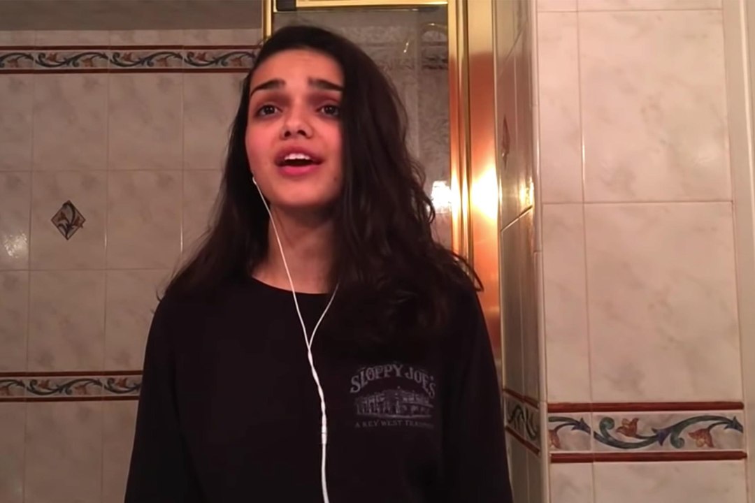 Spielberg valis „West Side Story“ Mariaks 17aastase YouTube'i tähe