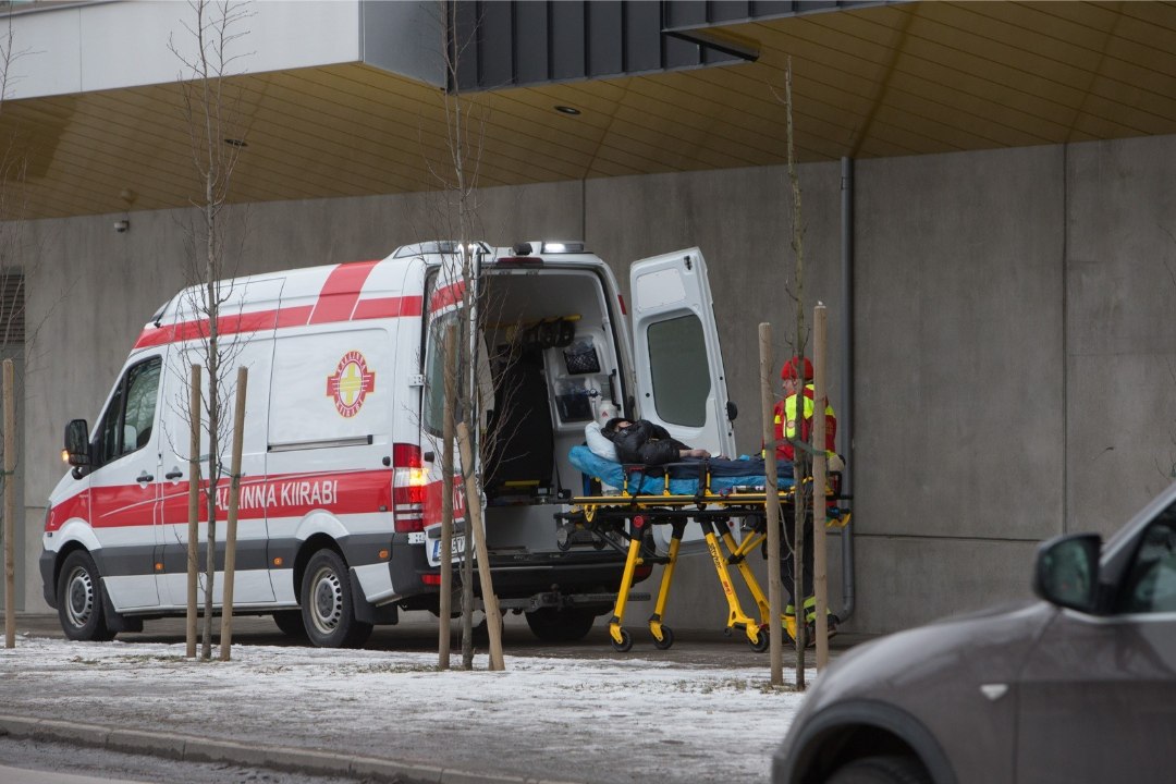 Eesti kiirabi viis Läti perekonna Valmiera haiglasse, sest Läti kiirabi ei teinud seda