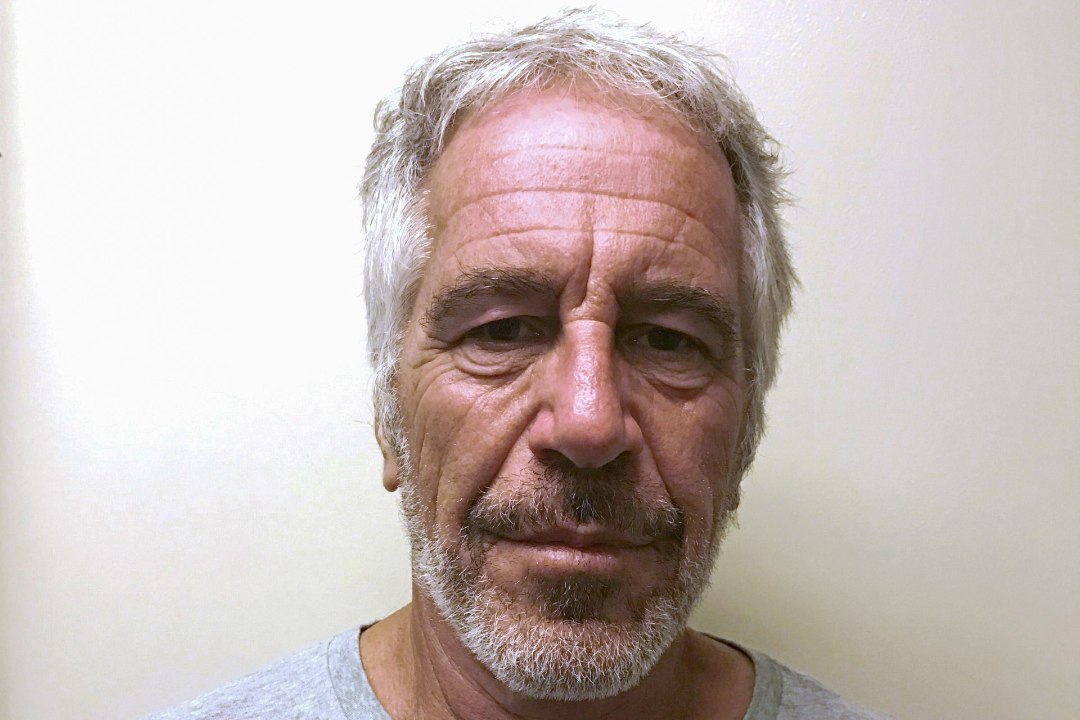 Pedofiiliavõrgustikku pidanud Jeffrey Epstein sooritas enesetapu