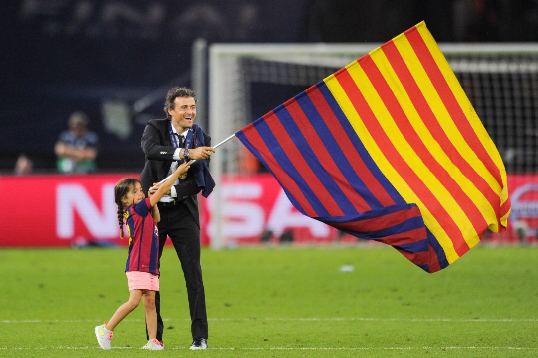 KURB! Hispaania jalgpallikoondise endine peatreener mattis üheksa-aastase tütre