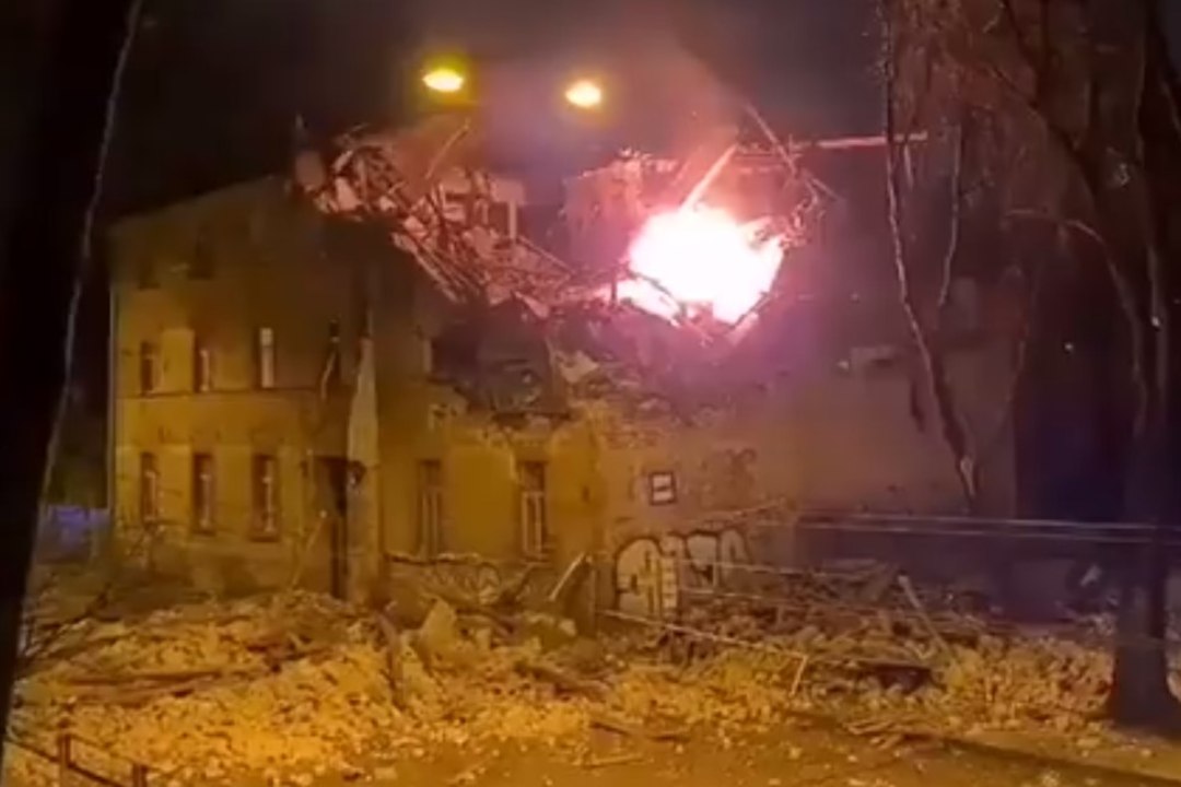 VIDEOD | Riia elumajas toimus plahvatus, hukkus üks inimene