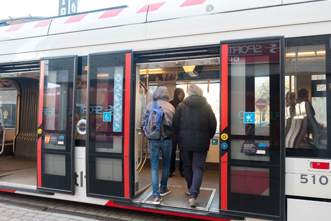 GALERII | Mis olukord on Tallinna transpordiasutustes ja trammides?