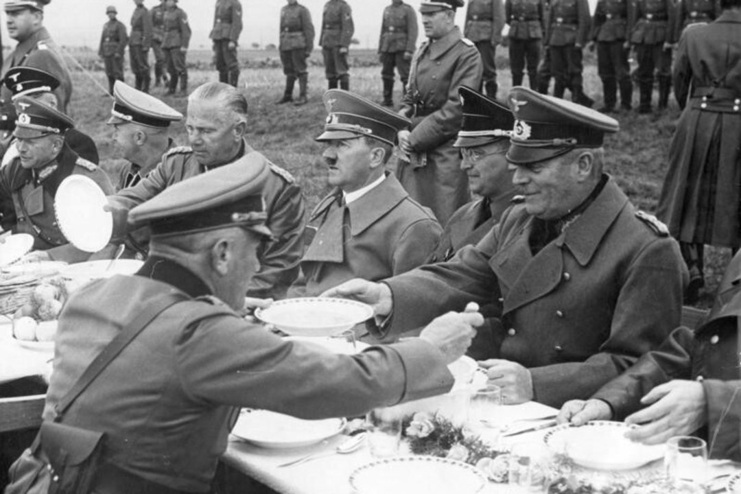Natsid propageerisid orgaanilist sööki ja üritasid ühendada rahvast ühepajatoidu abil