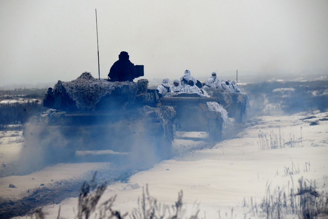 KÄPIKUD KAEVIKUSSE: tänu Eesti annetajatele saavad talveriided 2000 Ukraina sõdurit