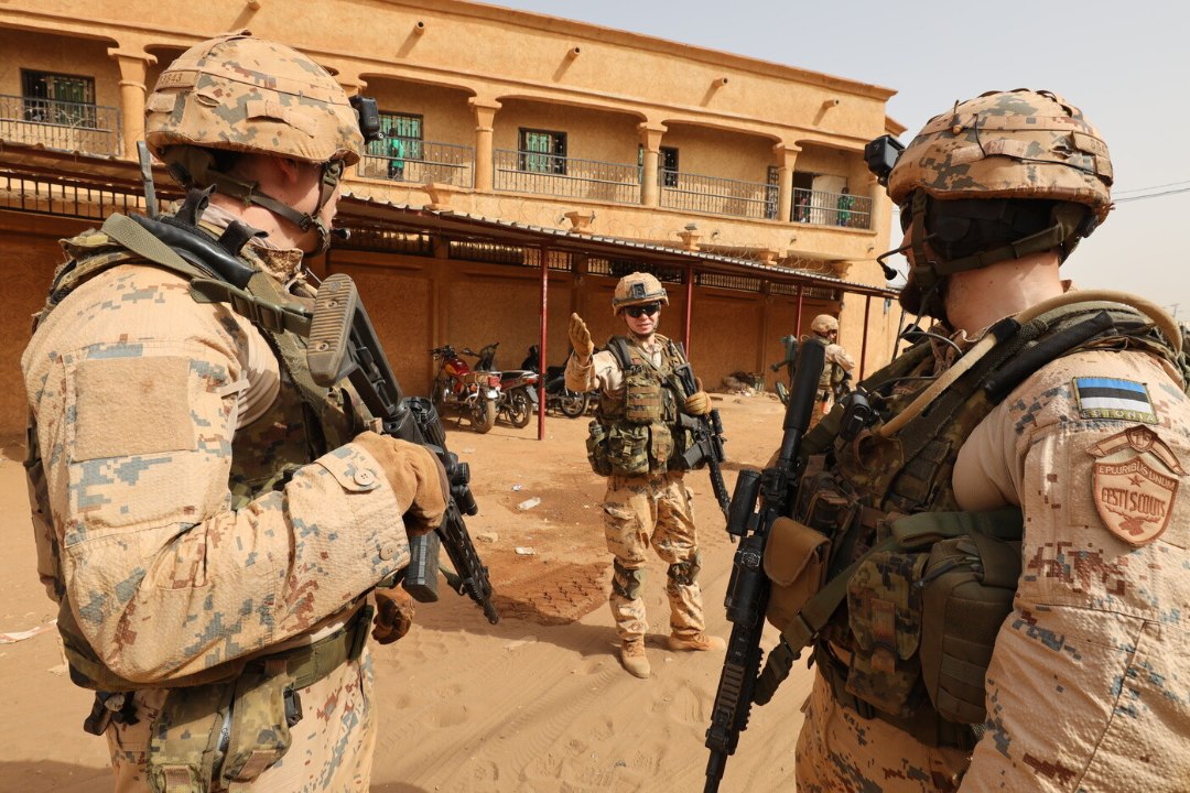 GALERII | Eesti jalaväerühm Malis tegi viimase patrulli