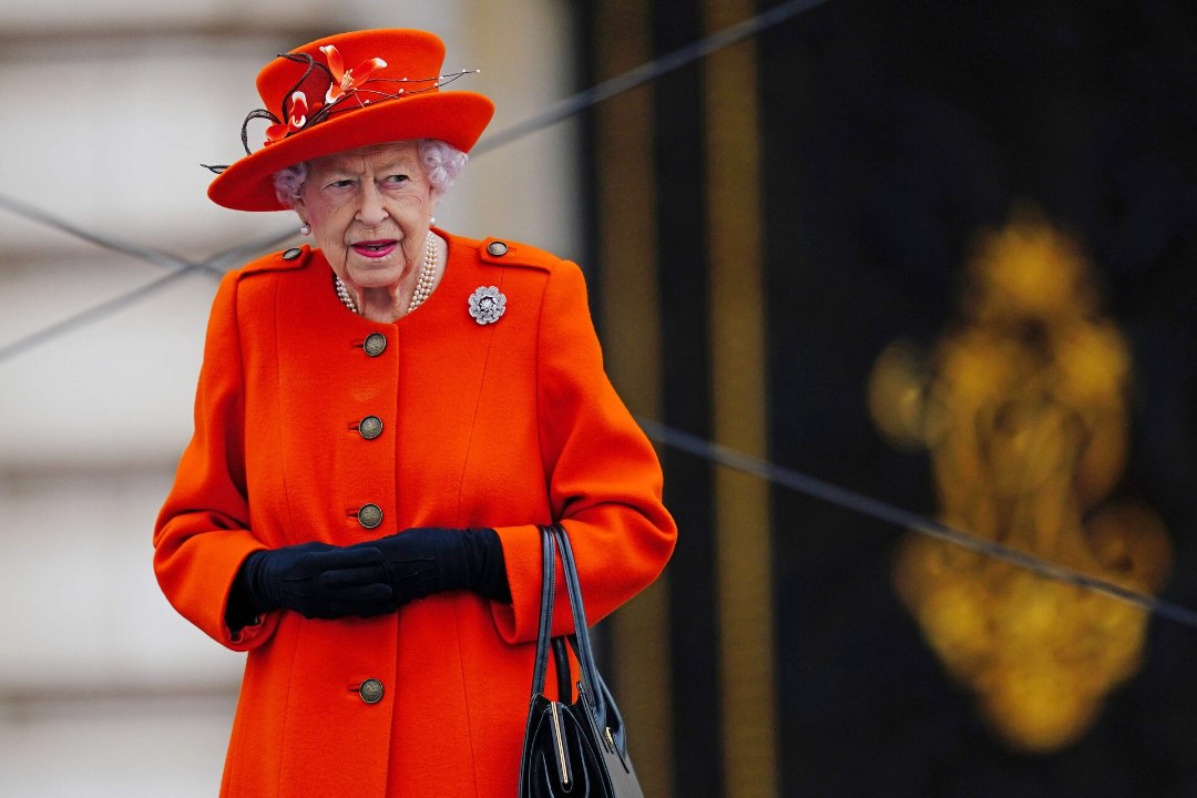 TERVISEHÄDAD EI ANNA ASU: Elizabeth II loobub tähtsast üritusest