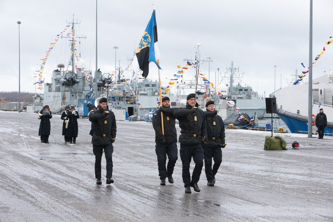 GALERII | Piduliku tseremooniaga ühendati mereväe ning politsei- ja piirivalveameti laevastikud