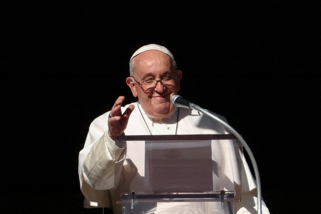 Paavst andis preestritele loa samast soost paare õnnistada