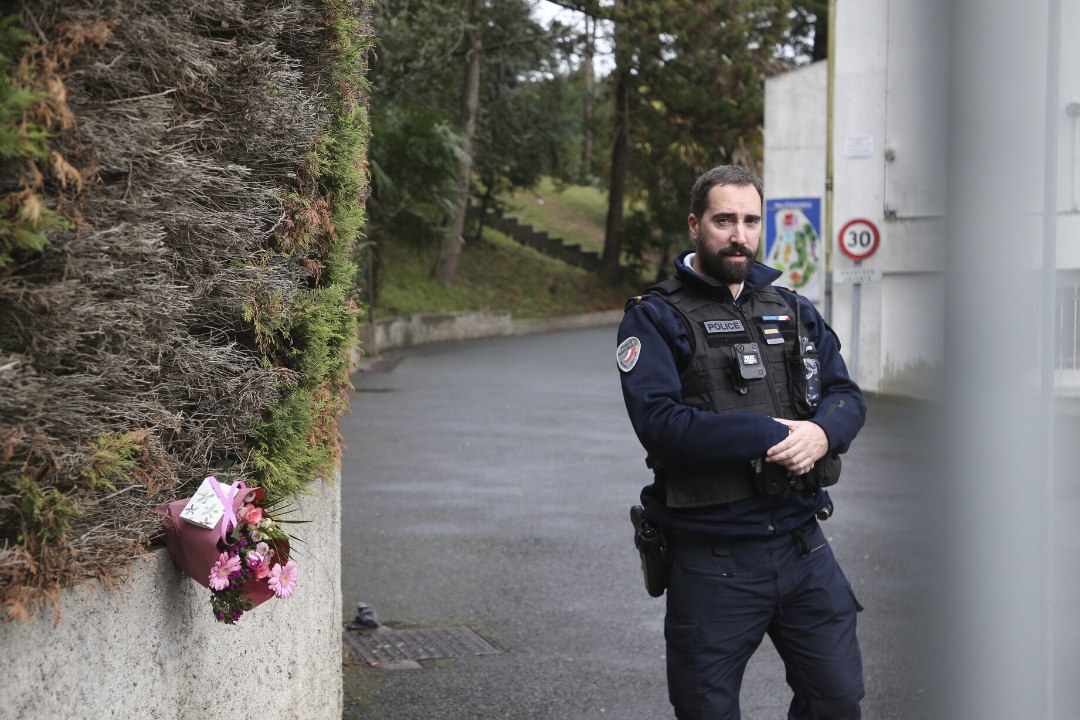 Prantsusmaal pussitas õpilane õpetaja surnuks