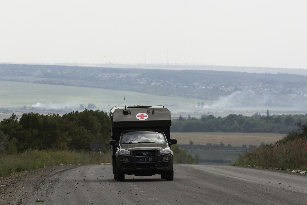 Slava Ukraini rahaasjade uued paljastused: rindekiirabisid saab ümber ehitada mitu korda odavamalt