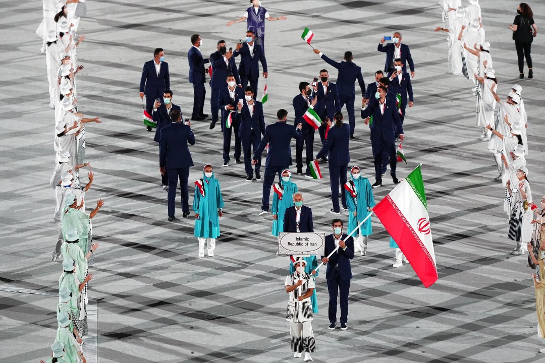 Järjepidevalt naisi diskrimineerivat Iraani ähvardab Pariisi olümpiakohata jäämine