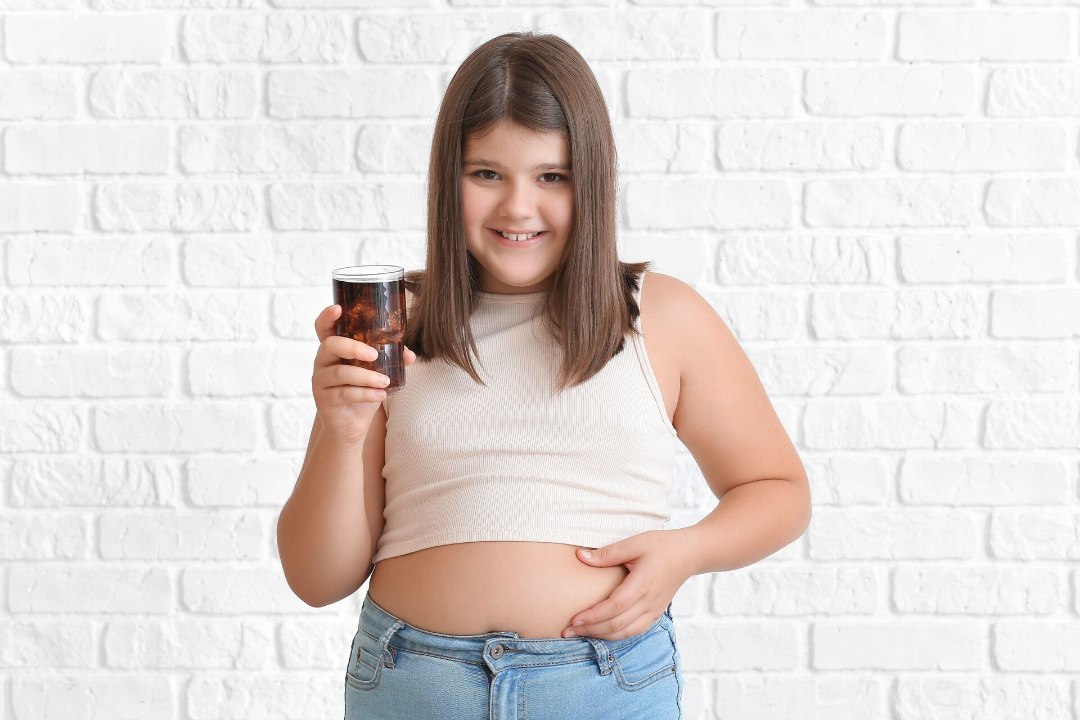 LIMPS KALLIMAKS JA VÄHEM PAKSE!  Magustatud jookide maks peaks suunama lapsed tervislikumate valikuteni