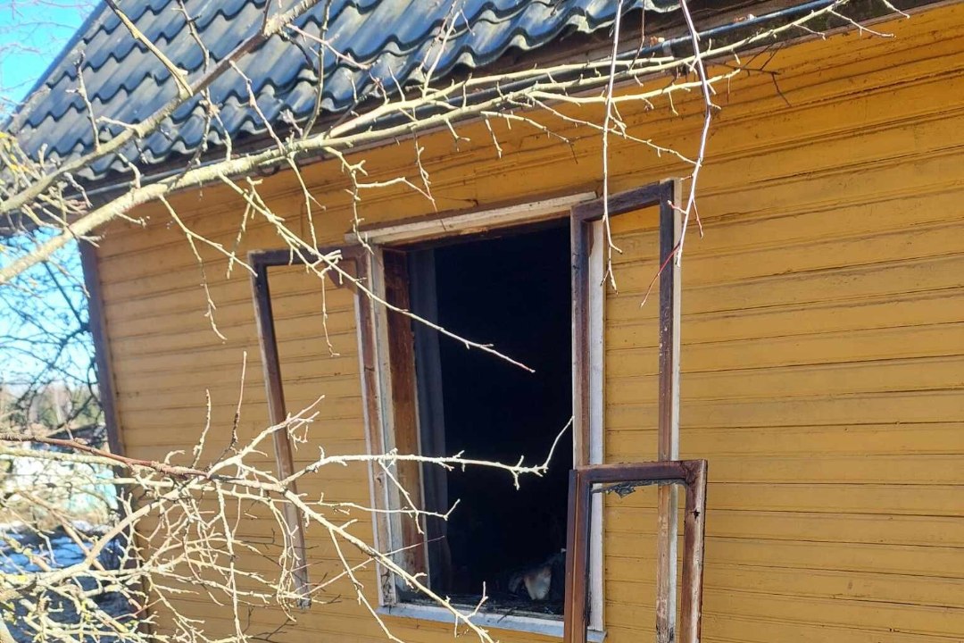 FOTOD | Päästjad leidsid Otepää vallas põlenud majast hukkunud 71aastase mehe
