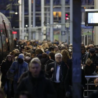 Prantsuse raudteetöötajate streik testib Macroni