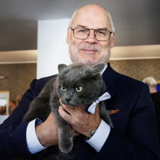 GALERII | Palju õnne, härra president! 67 fotot ja üks vahva lugu 26. märtsil sünnipäeva tähistavast Alar Karisest