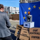 PRIVAATSUS VEEL PÜSIB: Euroopa Liidu vastuoluline sõnumikontrolli eelnõu jäi toppama