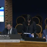 VALGE TÜDRUK JÕUDIS RIIGIKOKKU: Purga Helmele: muuseumid pole poliitilise kontrolli objektid