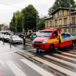 FOTOD | Tallinnas Narva maanteel sõitis Kia Toyotale tagant otsa